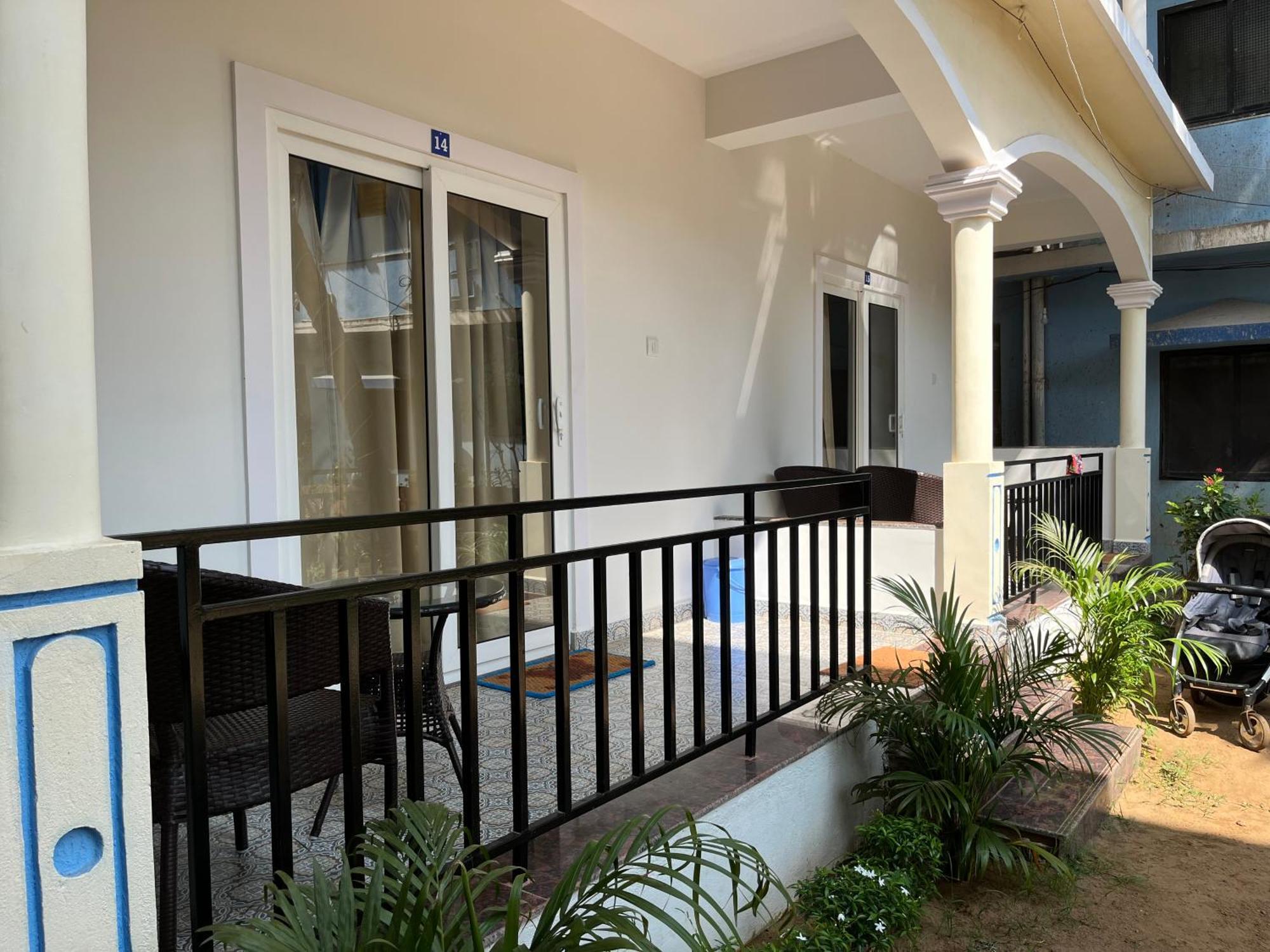 Morjim Sunset Guesthouse - 300 Meter To Morjim Beach Exterior photo